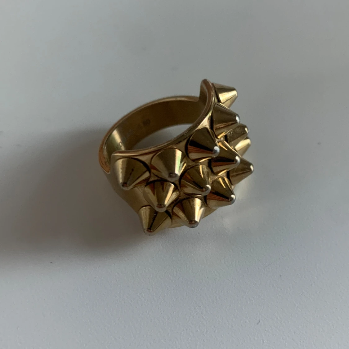 Peak Ring Guld  - 90