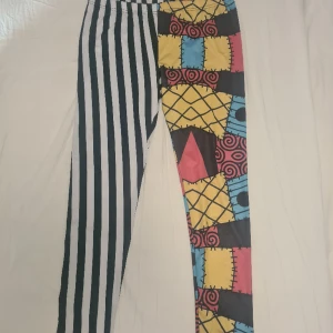 Tights - Nightmare befor christmas thights  Strl: XXL, mer en XL  Gott skick 