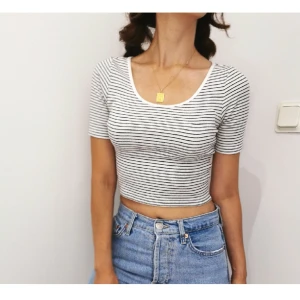 Jättesöt randig topp i stl XS/S - Jättefin randig topp i storlek XS/S. Fint skick!