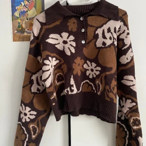 tröja med mönster - Jättefin tjocktröja från cider. Knappt använd, storlek M men passar mig med S💕