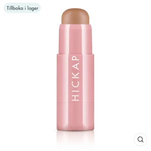 Golfen truffle Hickap bronzer - Säljer bronzer stick från hickap i färgen golfen truffle som är testad en gång🤍💕nypris 219kr 