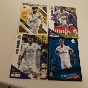 4 styckna Real Madrid spelare för ett extremt pris - Ett ultrapaked med 4 styckna Real Madrid spelare för ett extremt pris.och inga repor. Om du är intriserad skriv till mig.