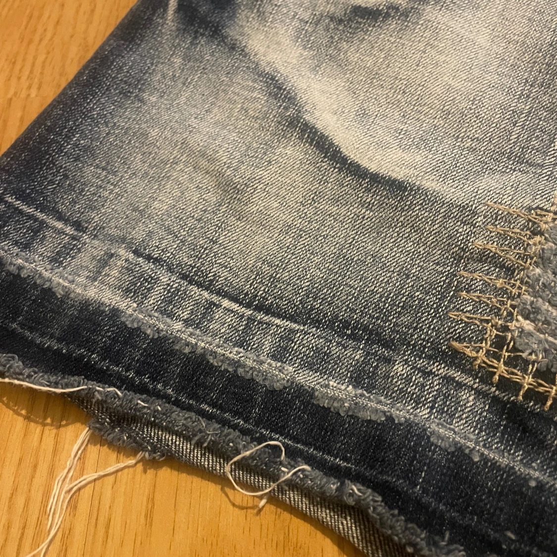 Lågmidjad jeanskjol  - 92