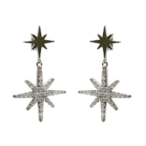 Ioaku örhängen - Köpta nyss för 400kr, aldrig andväna❤️ superfint skick, skriv för fler bilder. Priset går att diskuteras