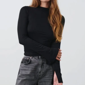 Gina tricot topp - Topp från gina tricot, storlek S