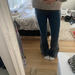 Coola jeans - Säljer dessa populära jeansen ifrån weekday