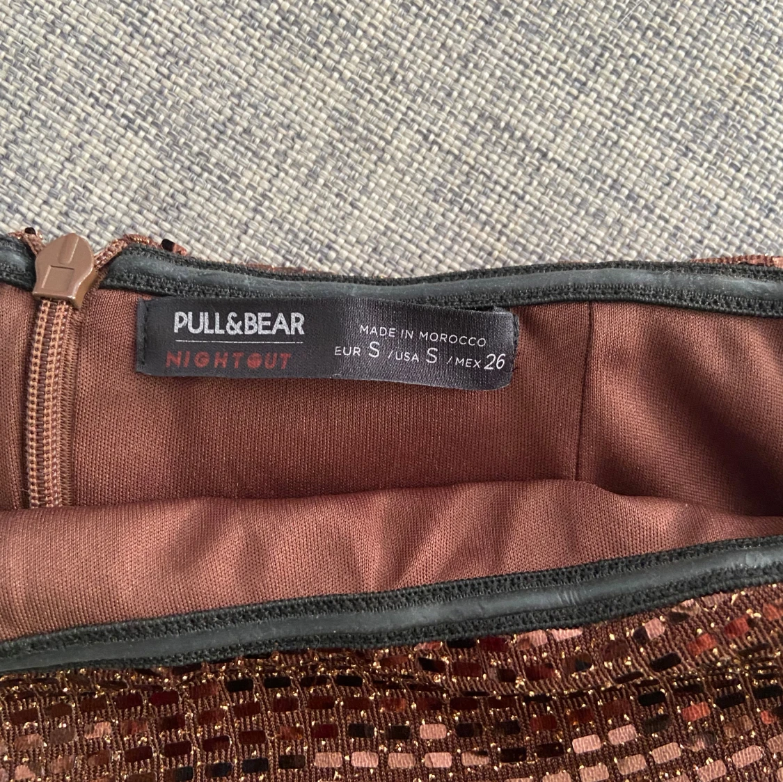 Mini klänning med paljetter - Pull & Bear - 91