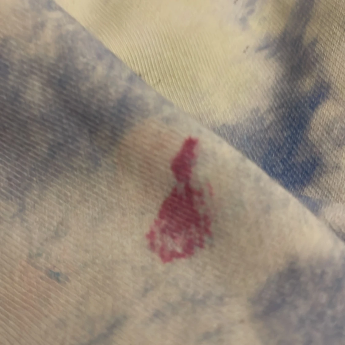 Blå och vit hoodie från Lindex - 92