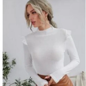 Slutsåld tröja - Aldrig använd