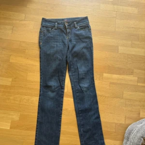 Skinny jeans - Köpta vinted, aldrig använda 