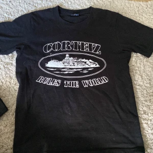 Corteiz sett - Bra sick på byxorna och tröjan använde ett par gånger, pris kan diskuteras vid snabb afär 