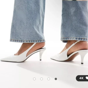 Stilettklackar Asos - Vita fina stilettklackar från Asos, aldrig använda. Storlek 38 ❤️‍🔥