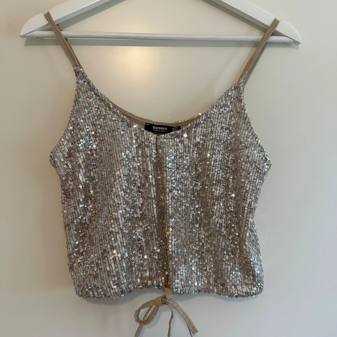 Somrig festlig topp