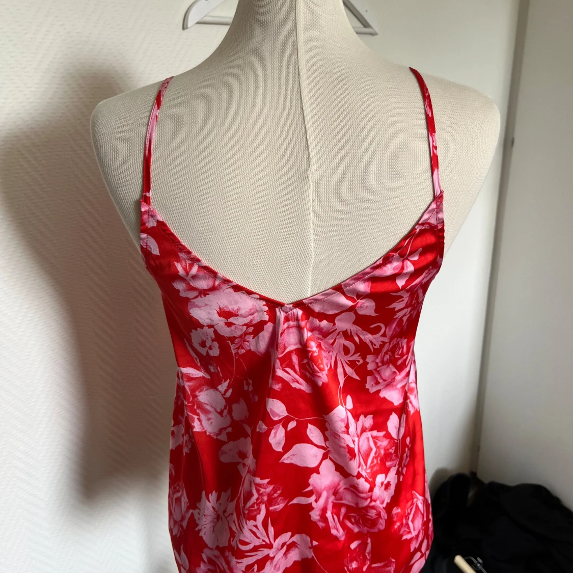 Linne spets röd  - 91