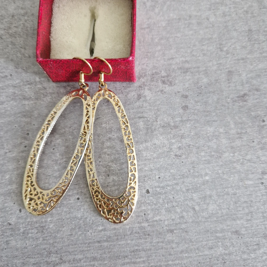 Smycke örhängena  - 90