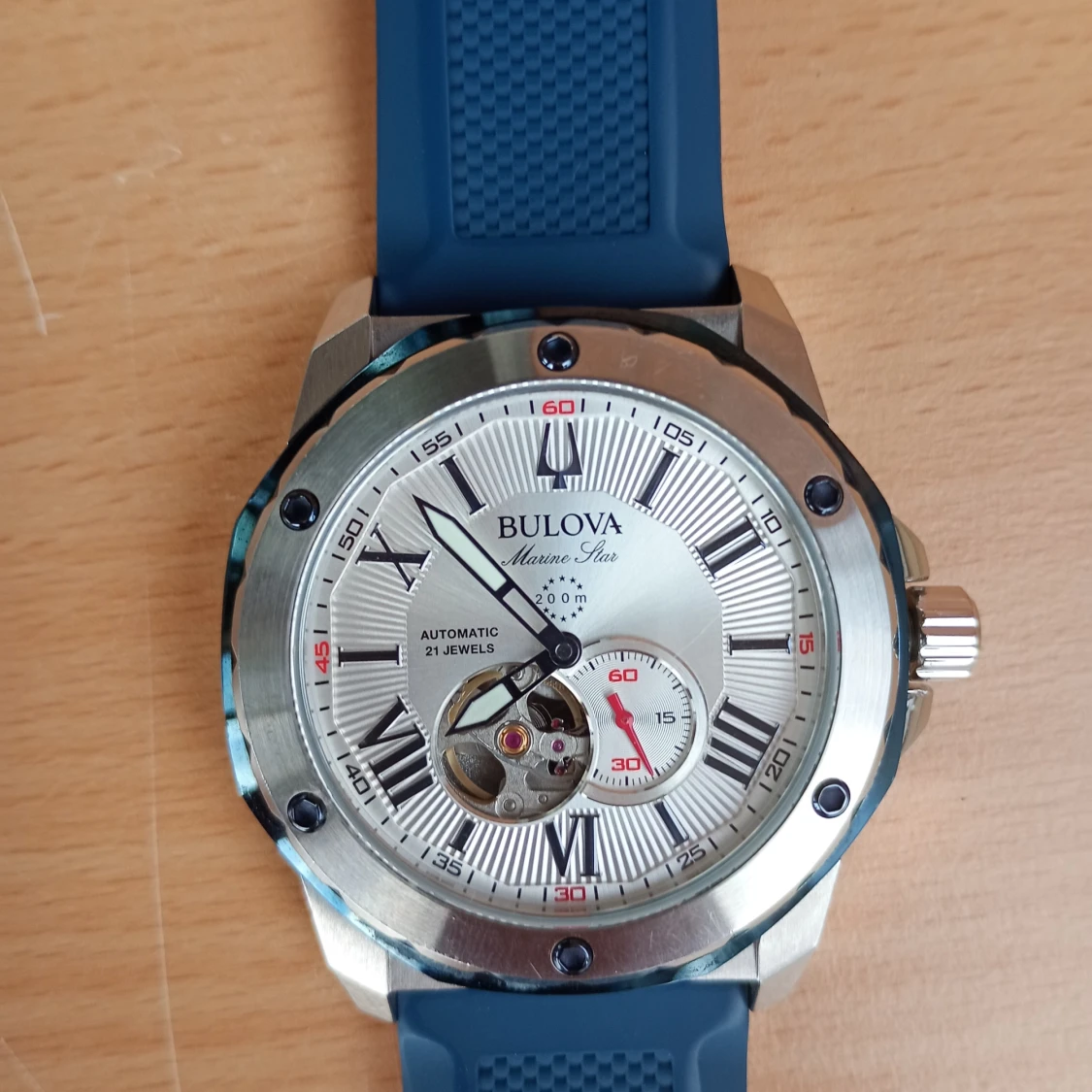 Bulova klocka  - 90
