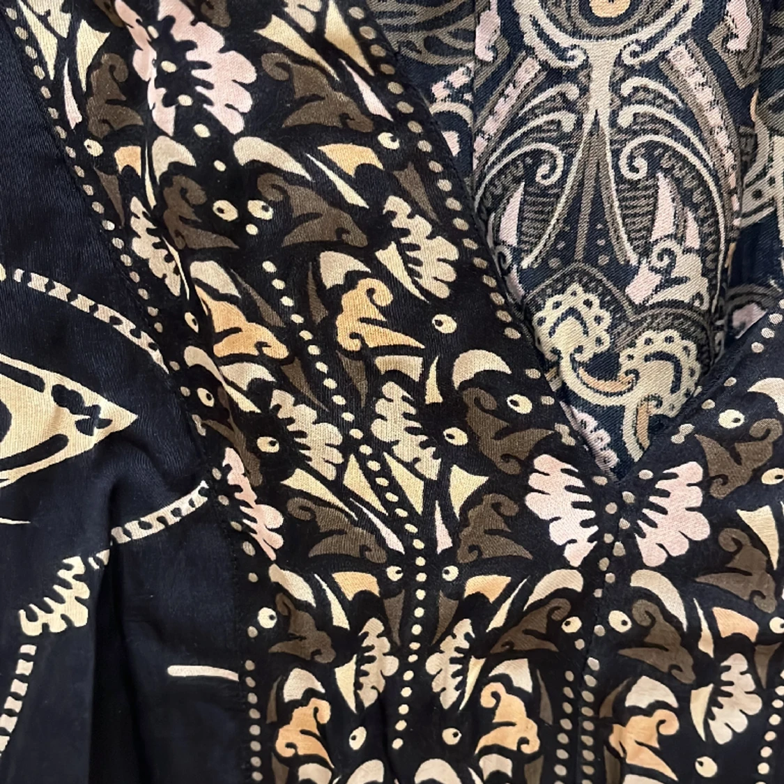 Mycket fin blus från Odd Molly - 90