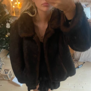 Pälsjacka  - SUPER snygg!!