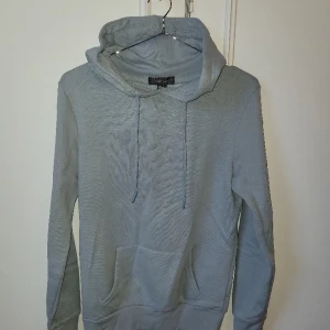 Hoodie - Blå hoodie i storlek XXS