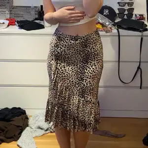 Tajt Leopard kjol 🐆