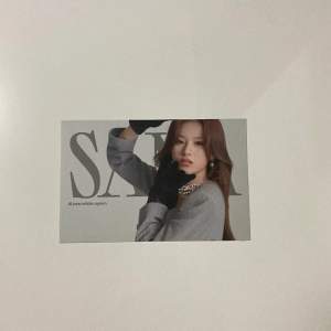 officiell sana message card/photocard från eyes wide open retro ver. 