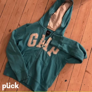 Gap tröja  - Säljer denna snygga gap tröjan💕