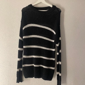 Tröja  - Randig tröja från lager 157