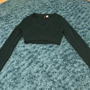 Grön långärmad croptop - Stickad  Mysig 