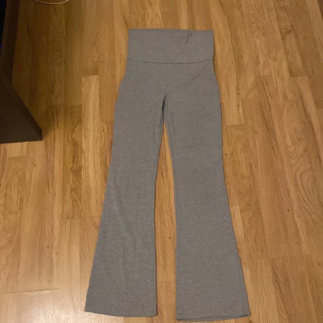 Gråa joga pants