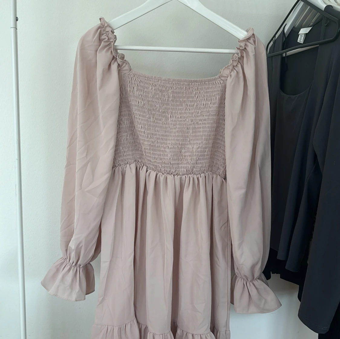 Ljusrosa klänning - 90