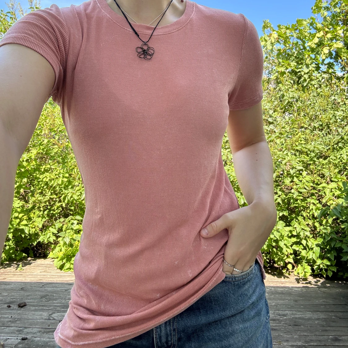 T-shirtklänning med urtvättat mönster