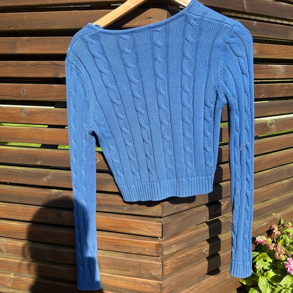 Blå stickad tröja  - 90