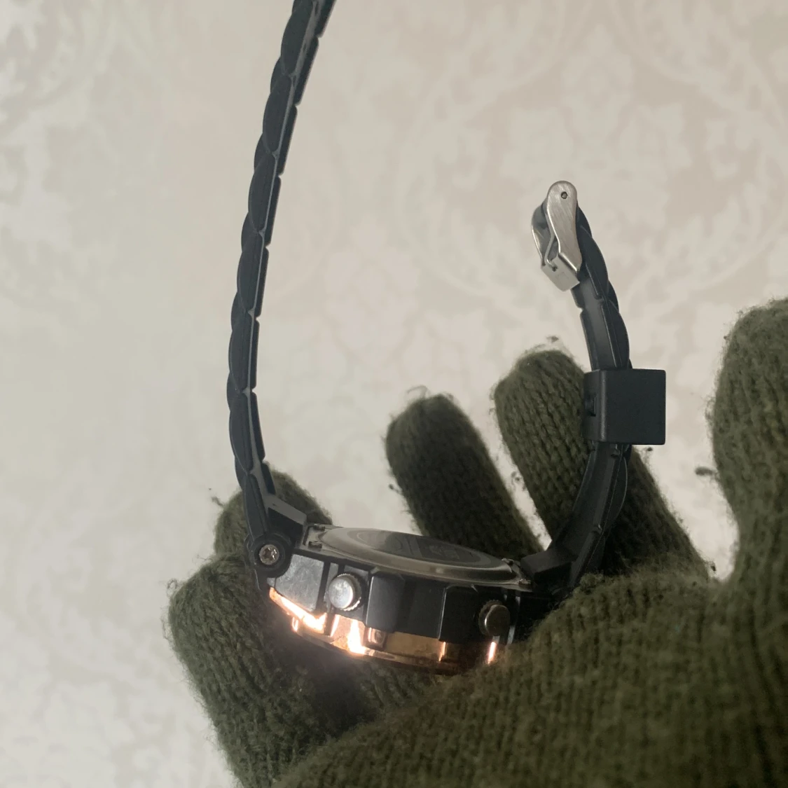 Bronze svart klocka - 93