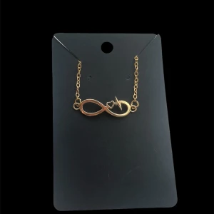 olyvia bracelet guld - jättefint guld armband som är gjort av rostfritt stål!