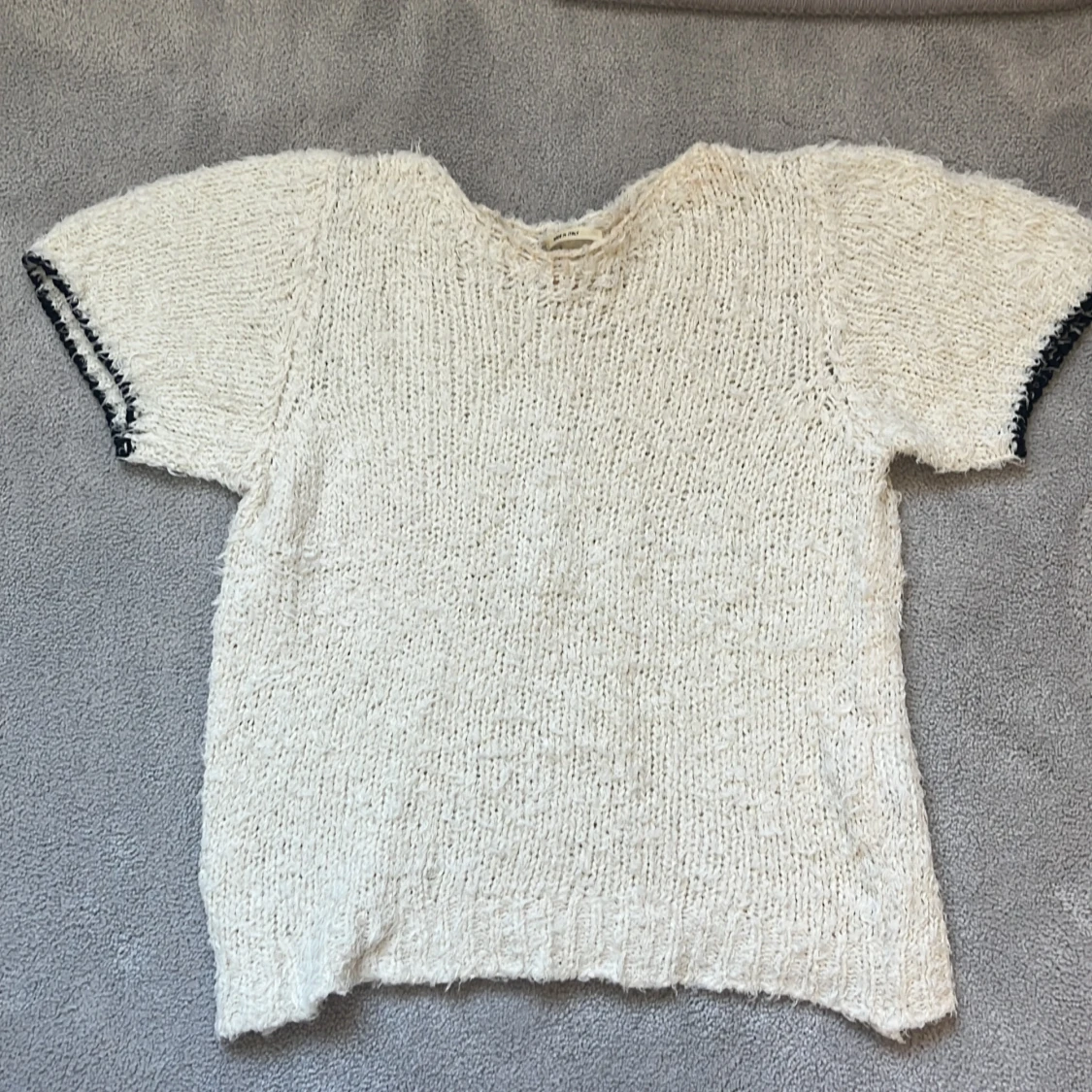 Kortärmad tröja från Bellarose