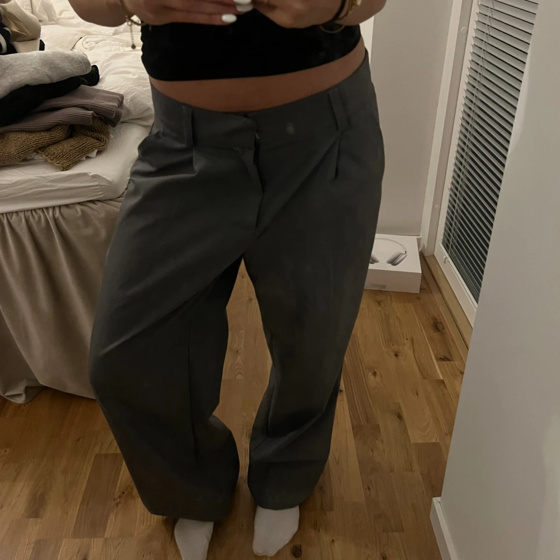 Lågmidjade kostymbyxor