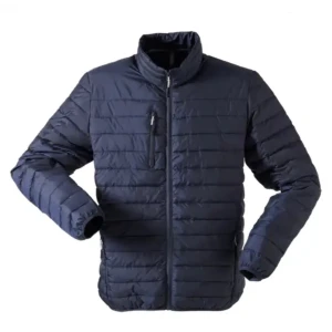 N’Arctic Jacka - Jacka av märket N’Arctic. Nypris ca 700kr men säljer för enbart 300kr då den är i använt skick (6/10). Riktigt kap och passar bra som en vårjacka.   Är eventuellt öppen för byten men helst swish eller köp nu.