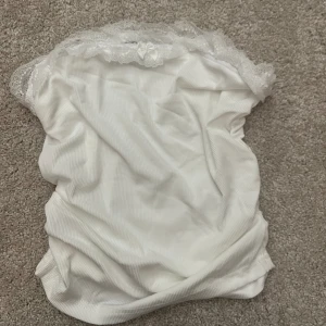 Tub topp 🤍 - Aldrig använd, som ny🤍