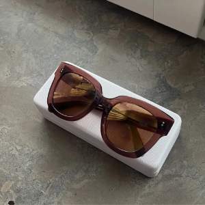 Jättefina solglasögon från chimi modell 08 i färgen coco💞