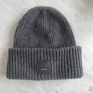 Acne mössa! - Acne mössa i nyskick!💕