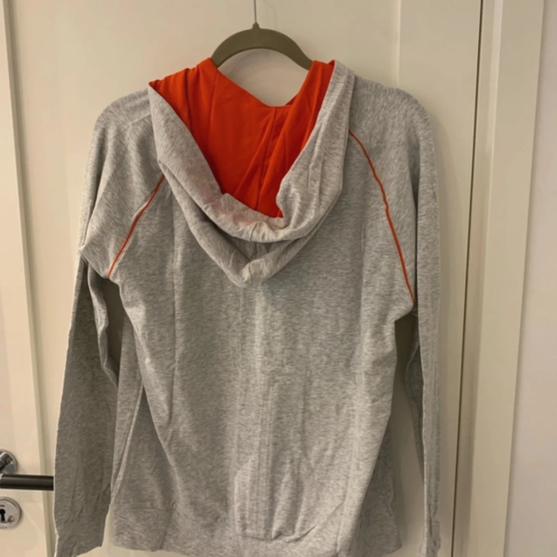 Hugo Boss zipper  - 90