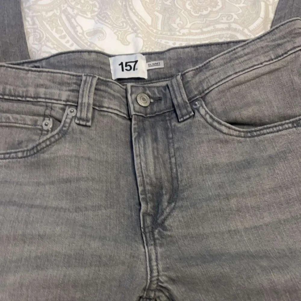 Gråa jeans från lager 157, aldrig använda endast testade. W31 L32. Jeans & Byxor.