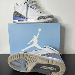 jordan 3 unc - säljer min jordan 3s unc då dom inte kommer till användning pris kan diskuteras 