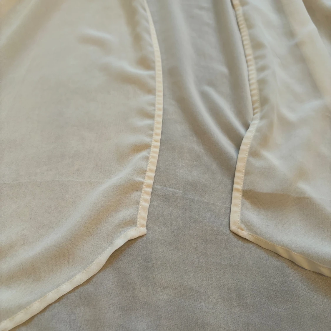 Vit tunn kofta  - 92