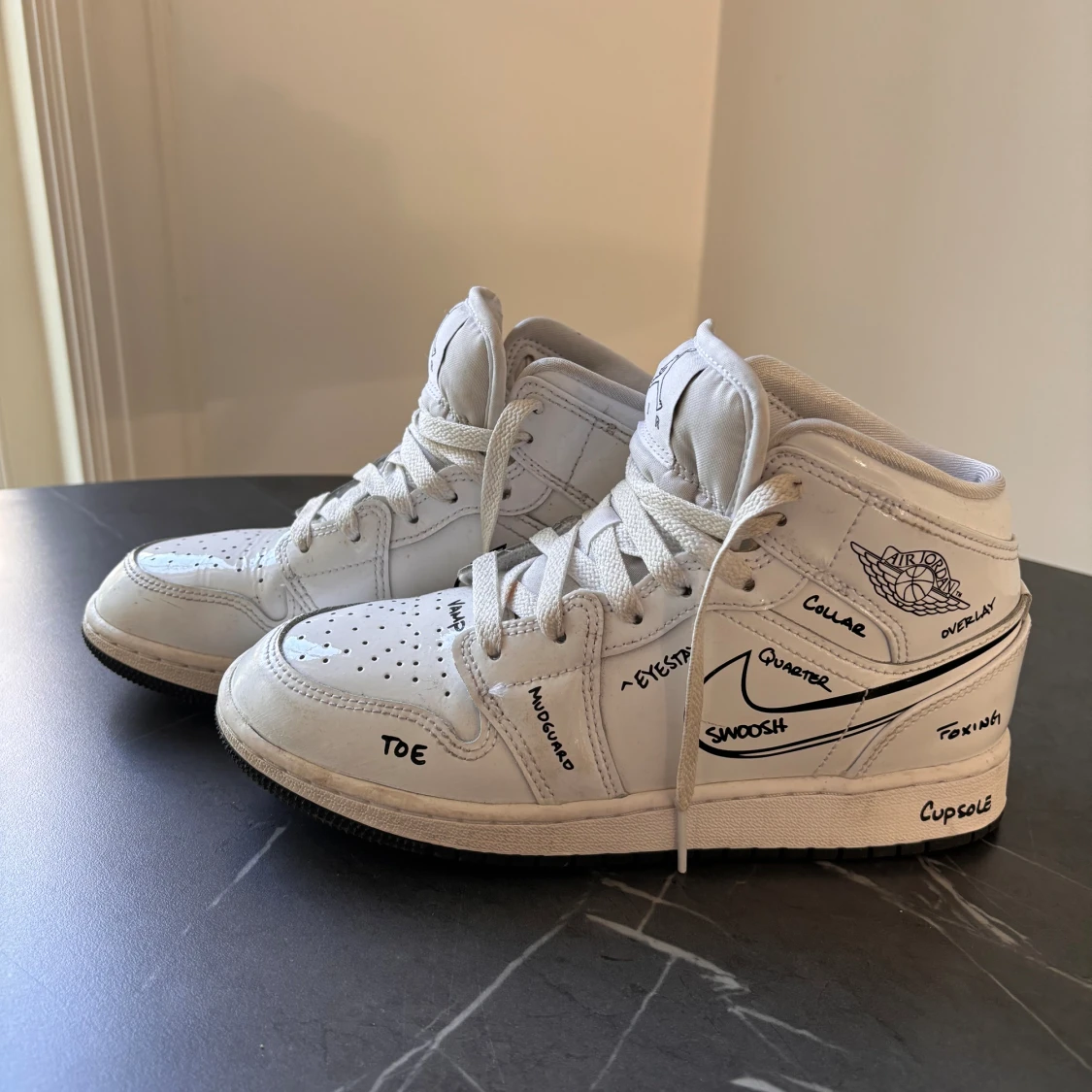 Jordan 1 Mid Scheamatic - 90