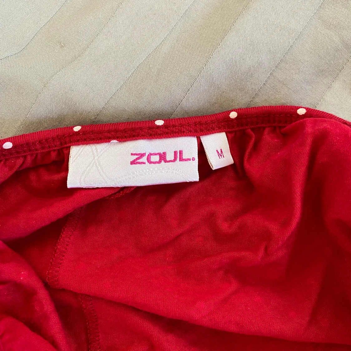 Röd Halterneck topp stl M - 91