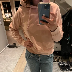 Hoodie - Söt rosa hoodie! Verkligen så fin💖💓💘