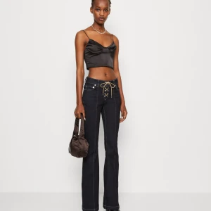 Jeans weekday  - Skulle vilja bytta mina jeans från weekday i Vadey mot samma men i 23-26!💞