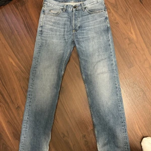 Carhartt Marlow pant - Carhartt marlowpant blue denim, used a couple times so close to new and no signs of weat  W29 L32