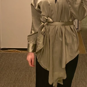 Tröja - En fin tröja som passar till alla tillfällen